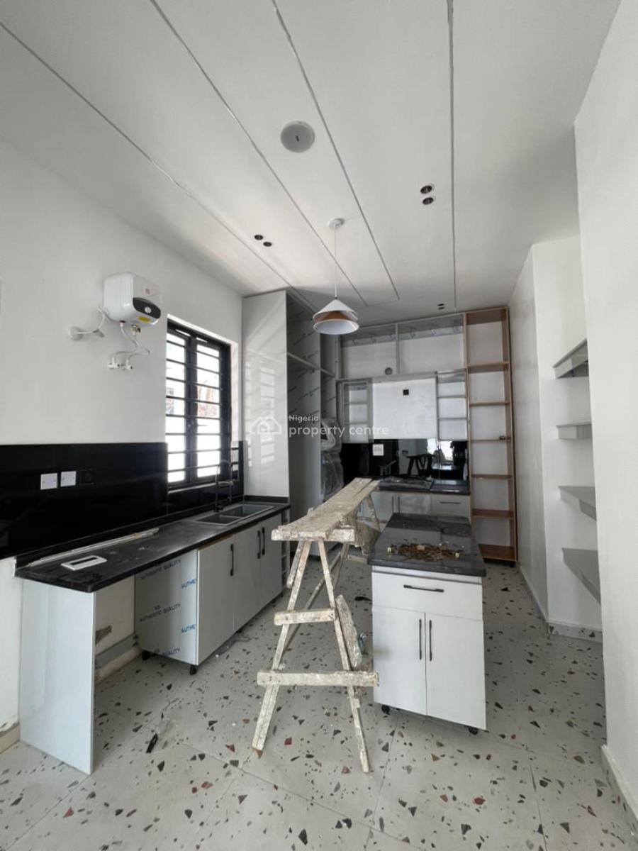 4 Bedroom Fully Detached Duplex with Bq & Swimming Pool, 4 Bedroom Fully Detached Duplex with Bq & Swimming Pool in Orchid, Lekki, Lagos, Detached Duplex for Sale