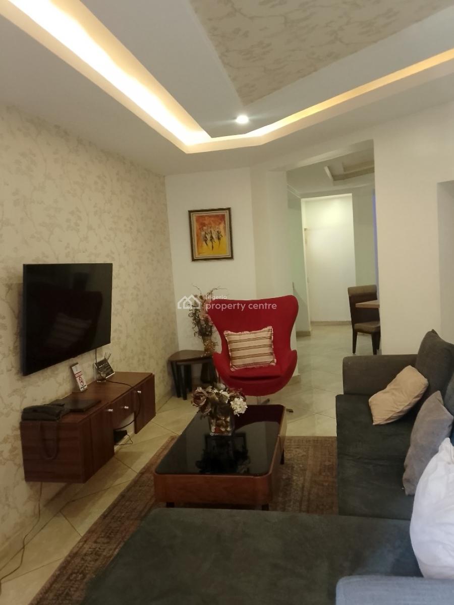 Luxurious Two Bedroom Apartment, Mambolo Street, Zone 2, Wuse, Abuja, Flat / Apartment Short Let