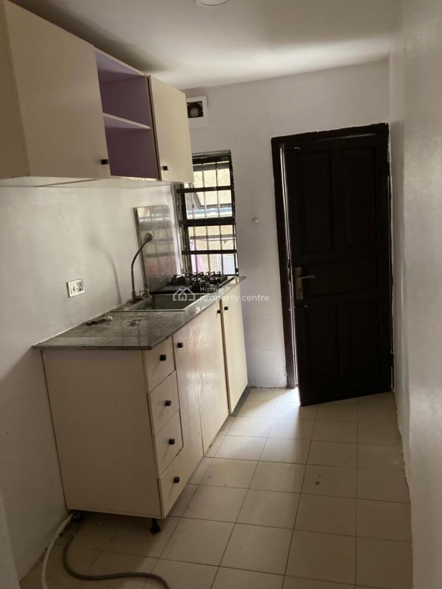 Spacious 1 Bedroom Apartment, Ikate, Lekki, Lagos, Flat / Apartment for Rent