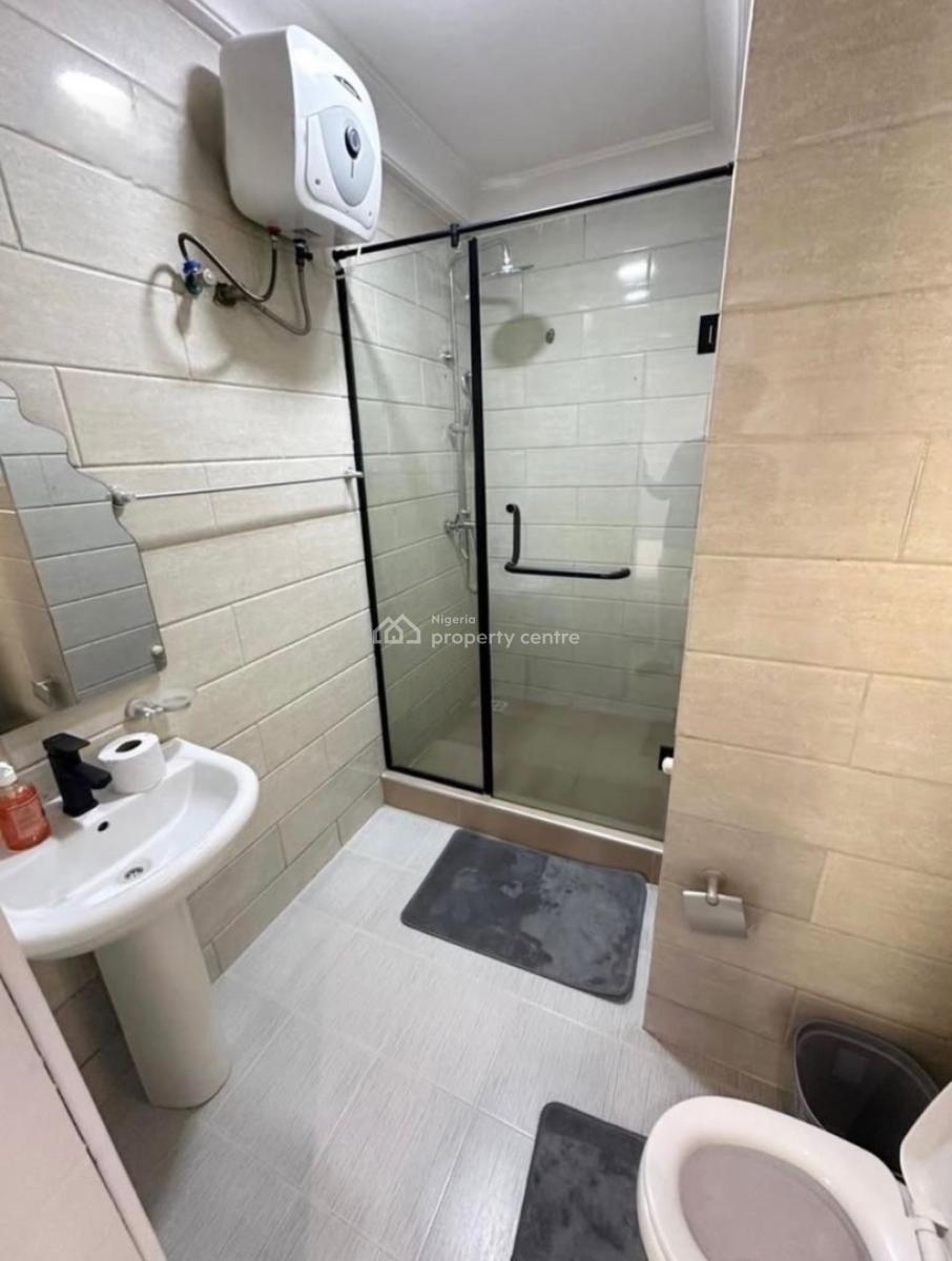 Spacious 3 Bedroom Apartment with Pool and Gym, Ikoyi, Lagos, Flat / Apartment for Rent