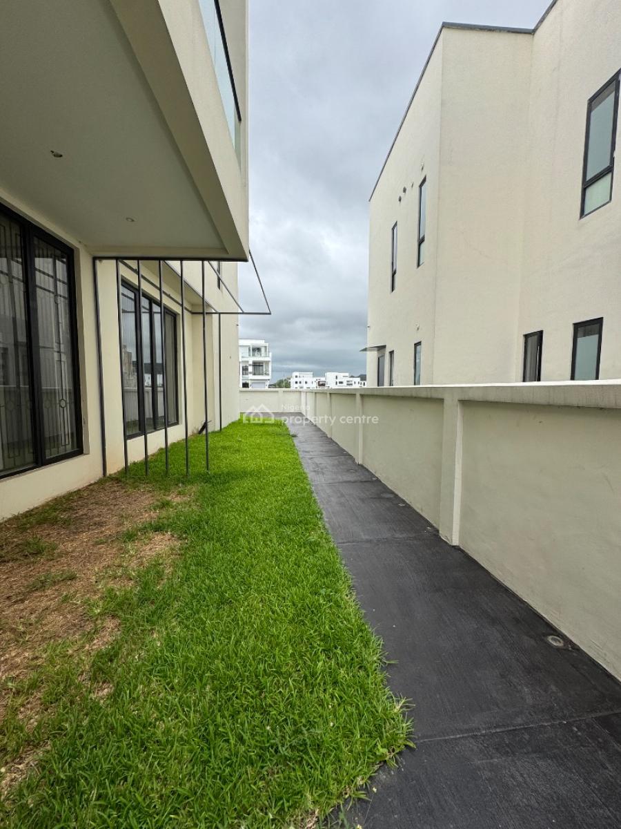 Aesthetically Pleasing 5 Bedroom Detached Duplex with Home Garden, Family Home Within a Low Density  Serene Neighborhood, Vgc, Lekki, Lagos, Detached Duplex for Sale