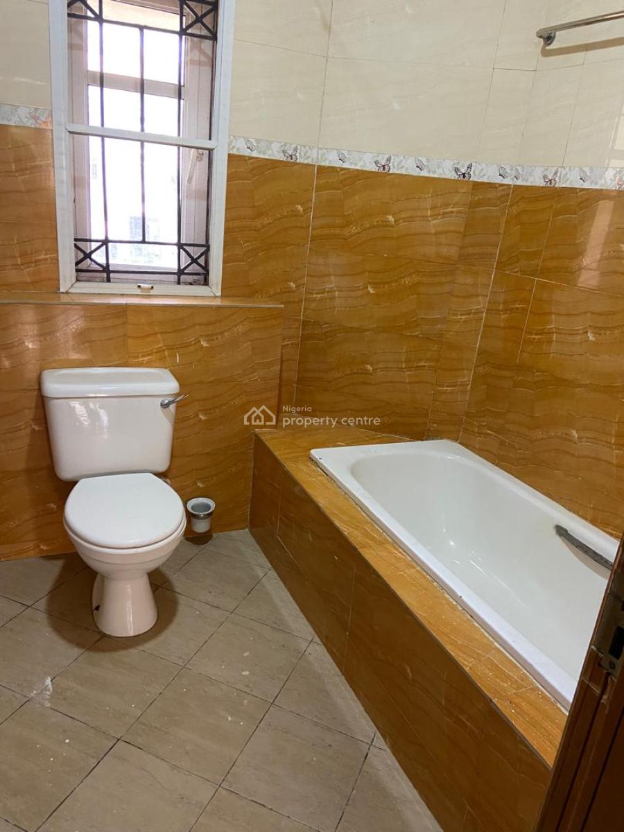 4- Bedroom Townhouse with 1- Room Bq Within a Well Maintained and Serv, Market Road, Oniru, Victoria Island Extension, Oniru, Victoria Island (vi), Lagos, House for Sale