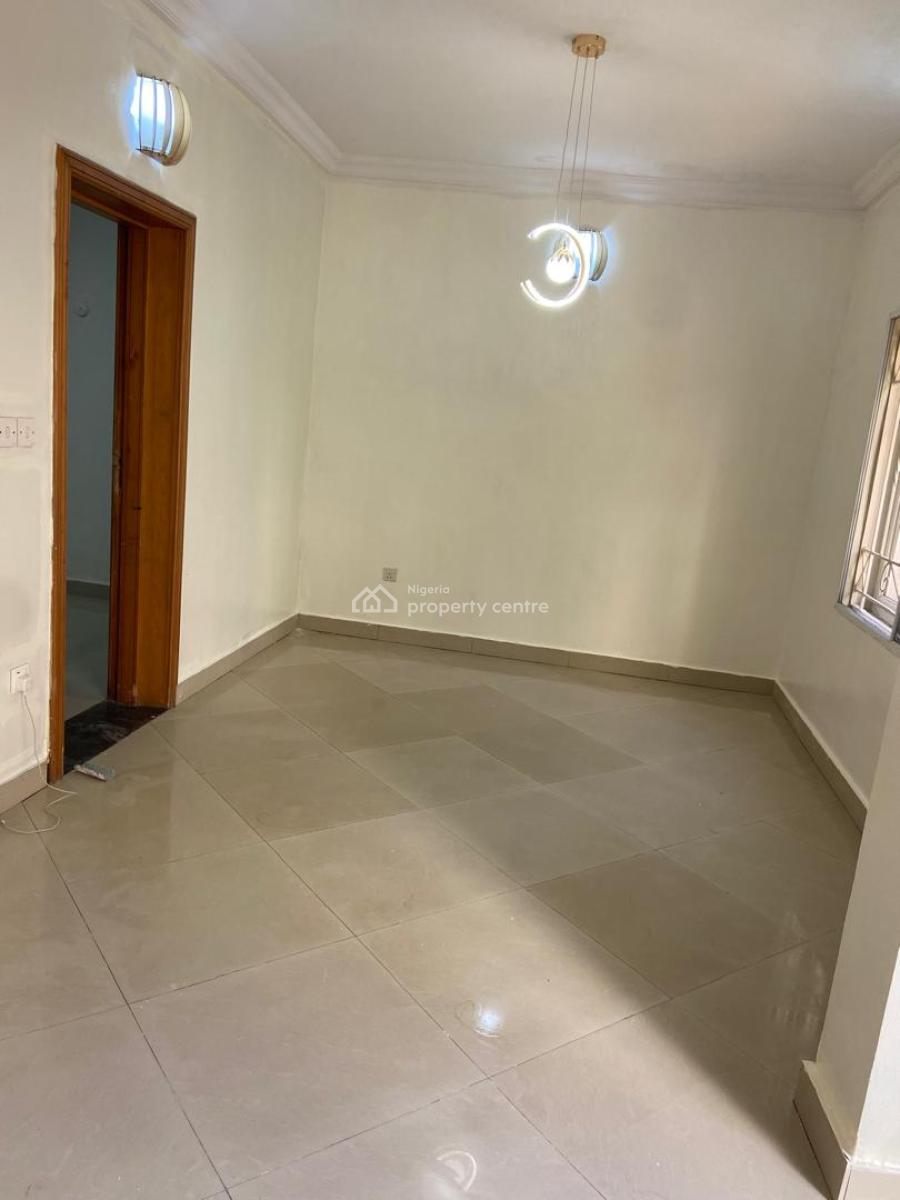 4- Bedroom Townhouse with 1- Room Bq Within a Well Maintained and Serv, Market Road, Oniru, Victoria Island Extension, Oniru, Victoria Island (vi), Lagos, House for Sale