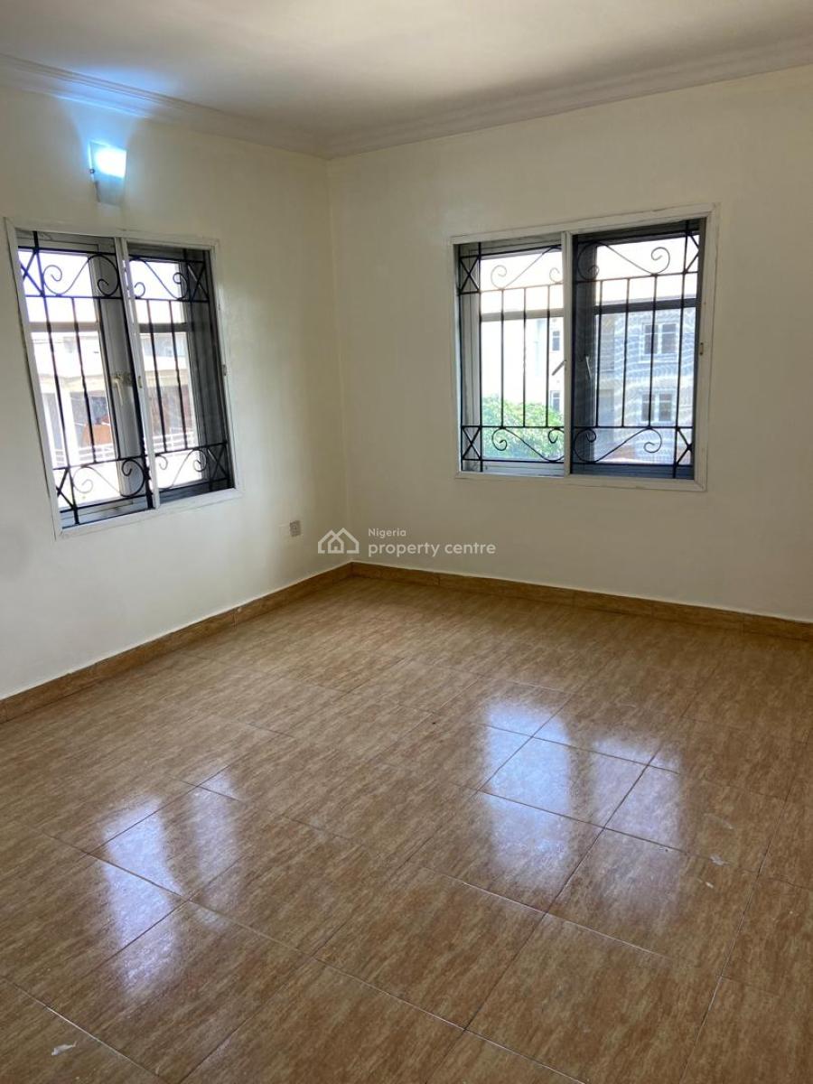 4- Bedroom Townhouse with 1- Room Bq Within a Well Maintained and Serv, Market Road, Oniru, Victoria Island Extension, Oniru, Victoria Island (vi), Lagos, House for Sale