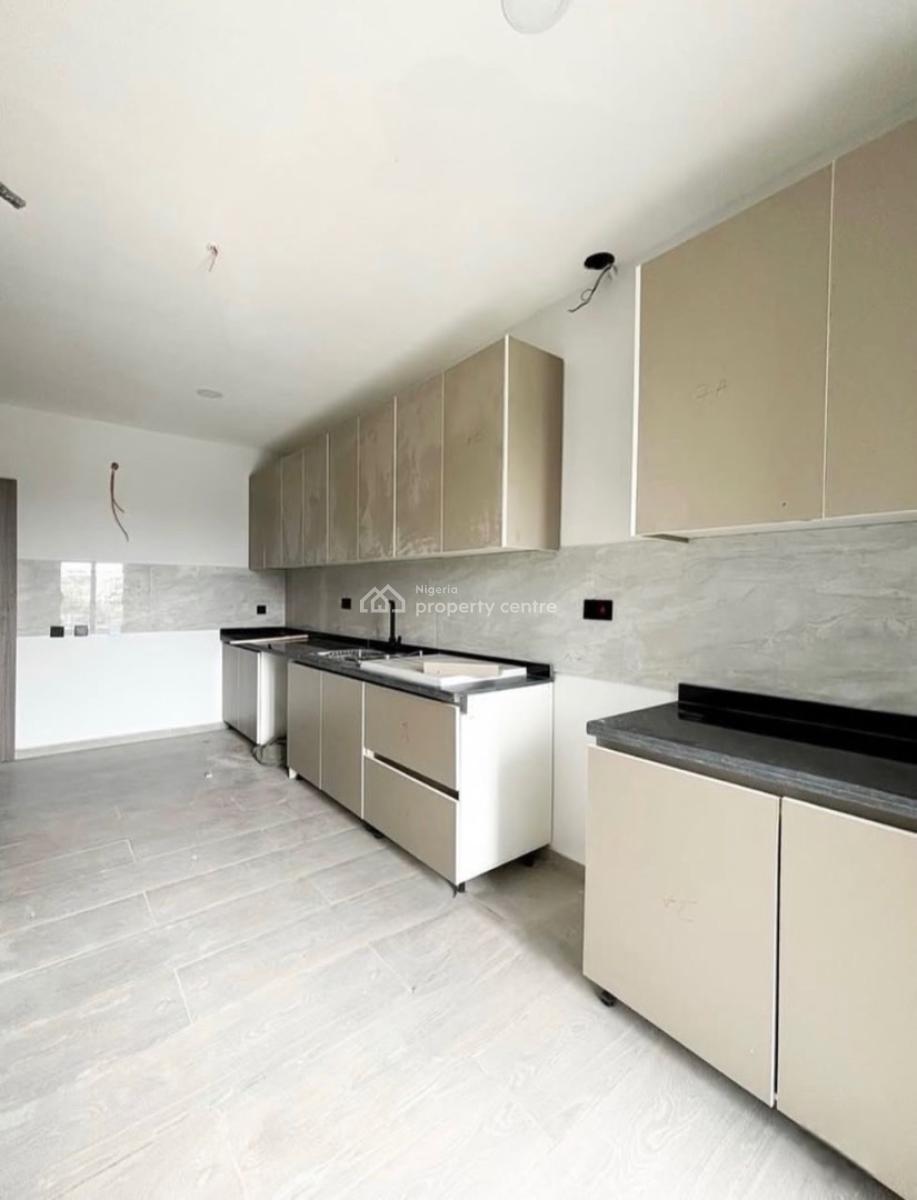 Spacious 2 Bedroom Apartment with Pool, Victoria Island (vi), Lagos, Flat / Apartment for Rent