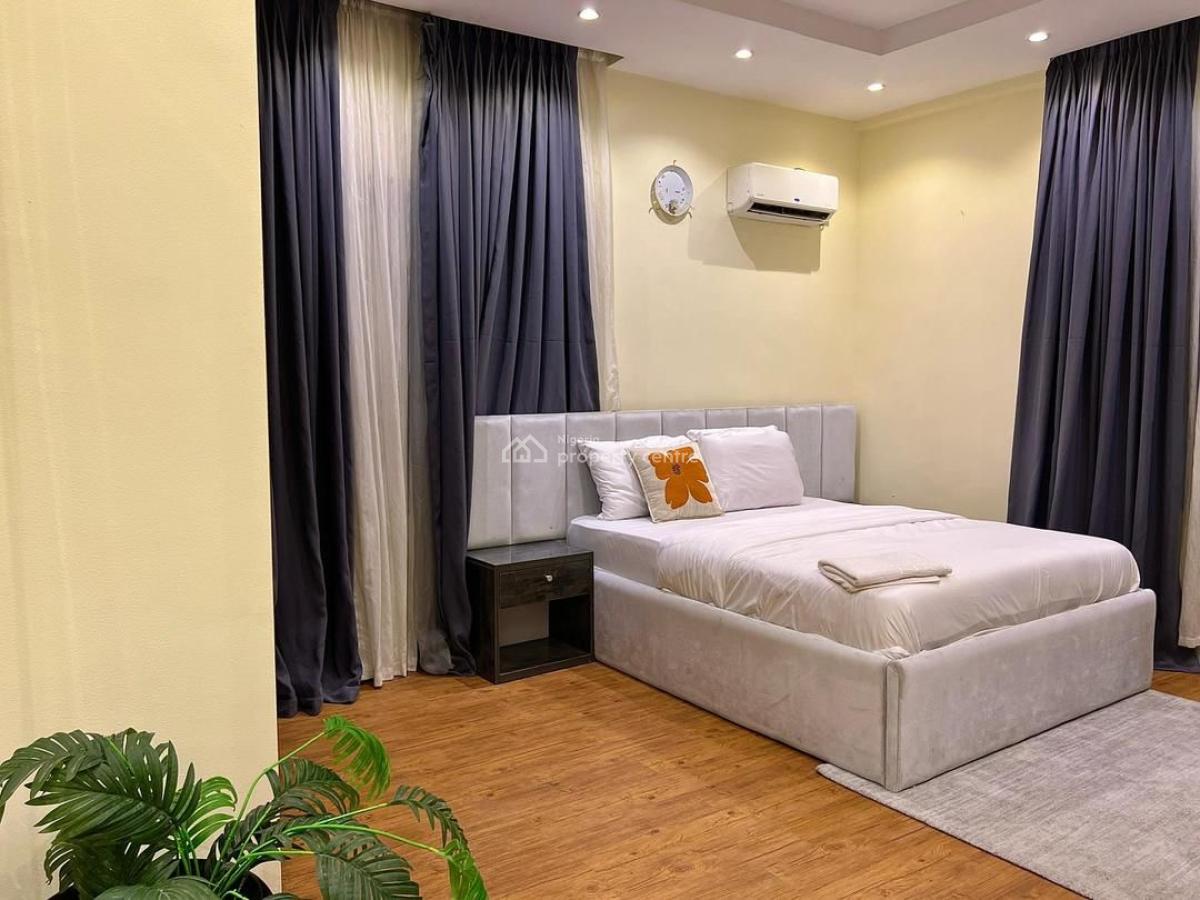 Luxury Three Bedroom with Swimming Pool and Ps5, Lekki Phase 1, Lekki, Lagos, Flat / Apartment Short Let