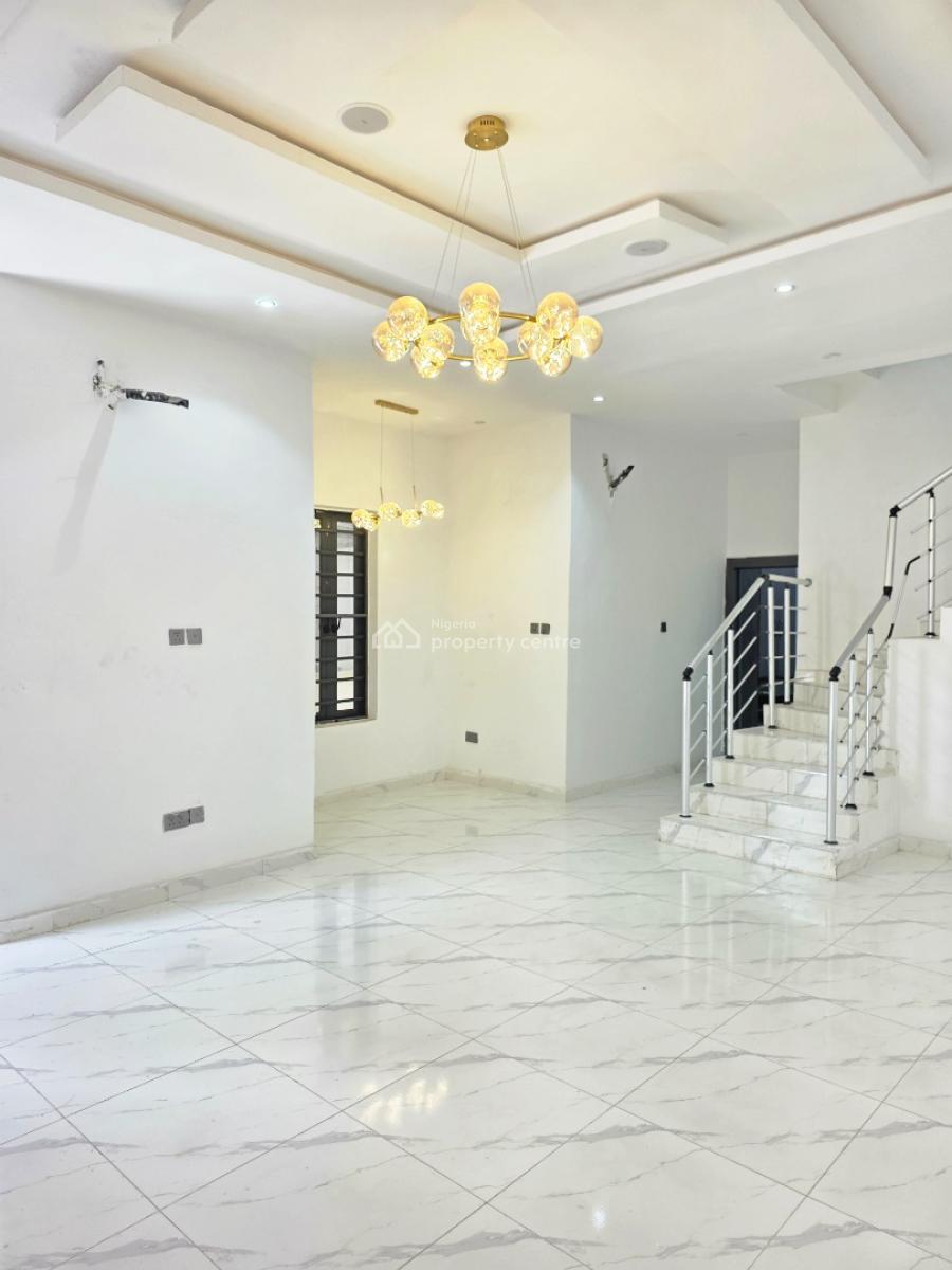 Executive  4-bedrooms Semi-detached  Duplex with Bq, Orchid, Lekki, Lagos, Semi-detached Duplex for Sale