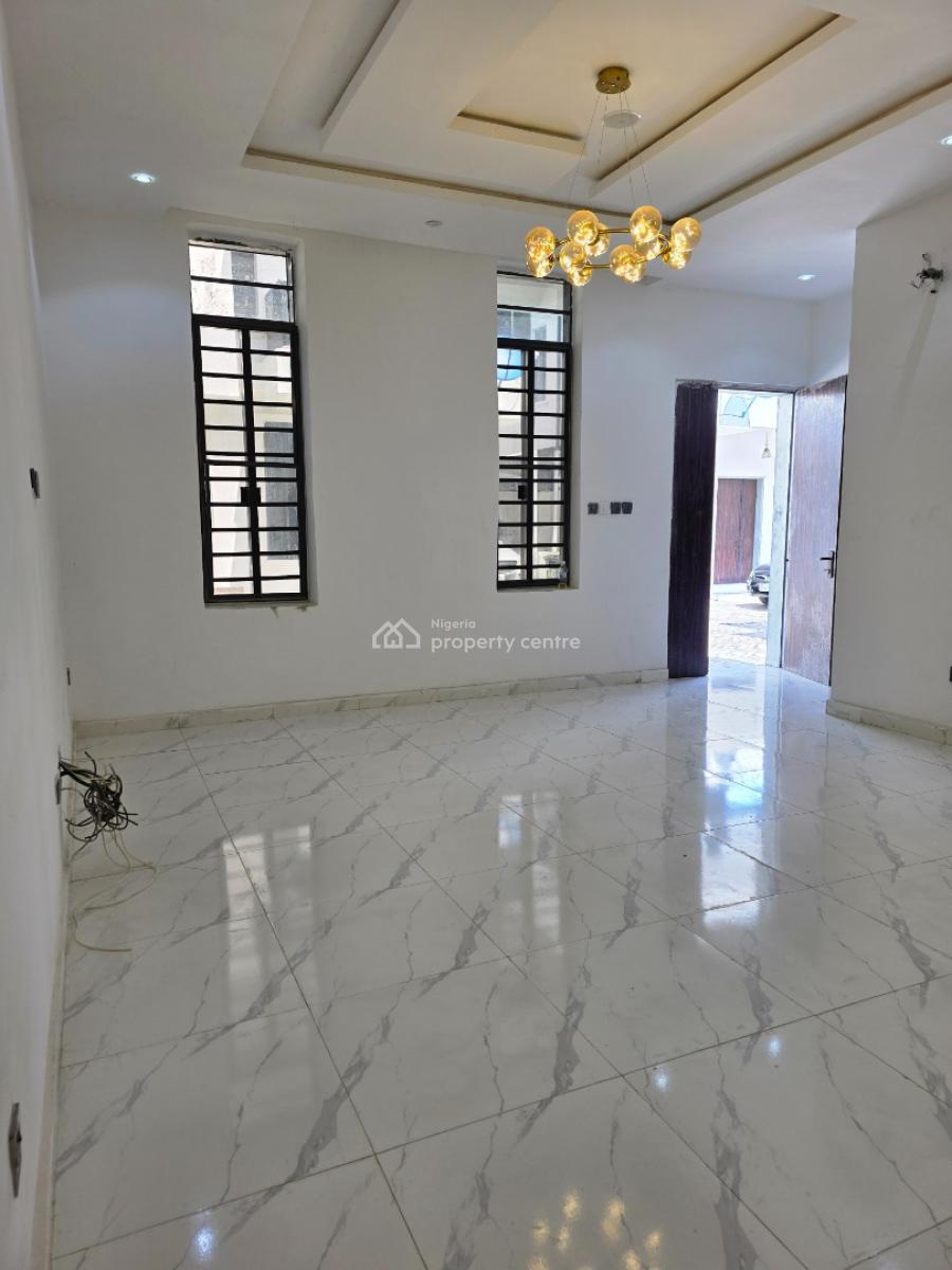 Executive  4-bedrooms Semi-detached  Duplex with Bq, Orchid, Lekki, Lagos, Semi-detached Duplex for Sale