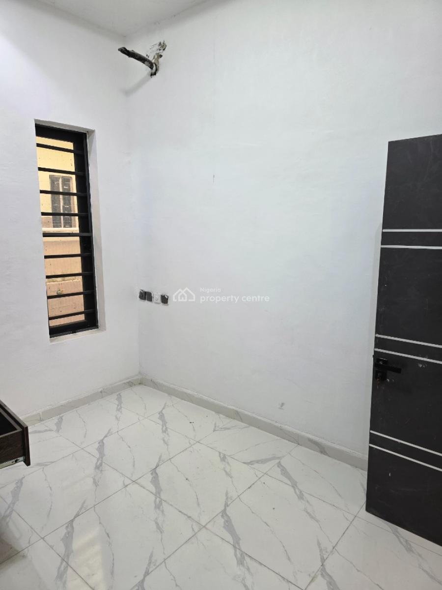 Executive  4-bedrooms Semi-detached  Duplex with Bq, Orchid, Lekki, Lagos, Semi-detached Duplex for Sale