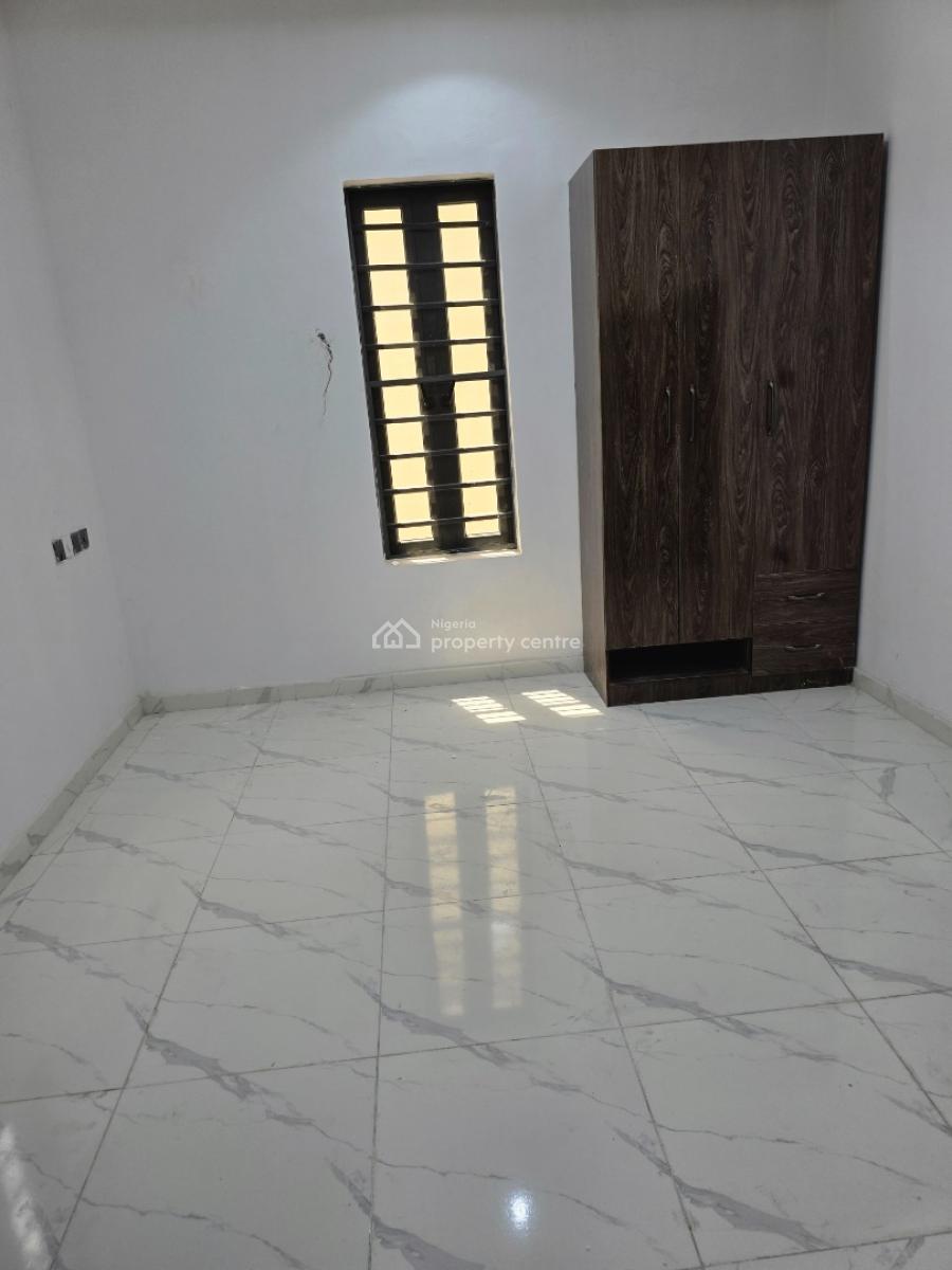 Executive  4-bedrooms Semi-detached  Duplex with Bq, Orchid, Lekki, Lagos, Semi-detached Duplex for Sale
