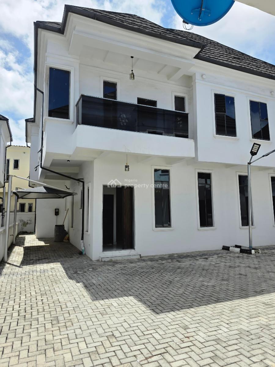 Executive  4-bedrooms Semi-detached  Duplex with Bq, Orchid, Lekki, Lagos, Semi-detached Duplex for Sale