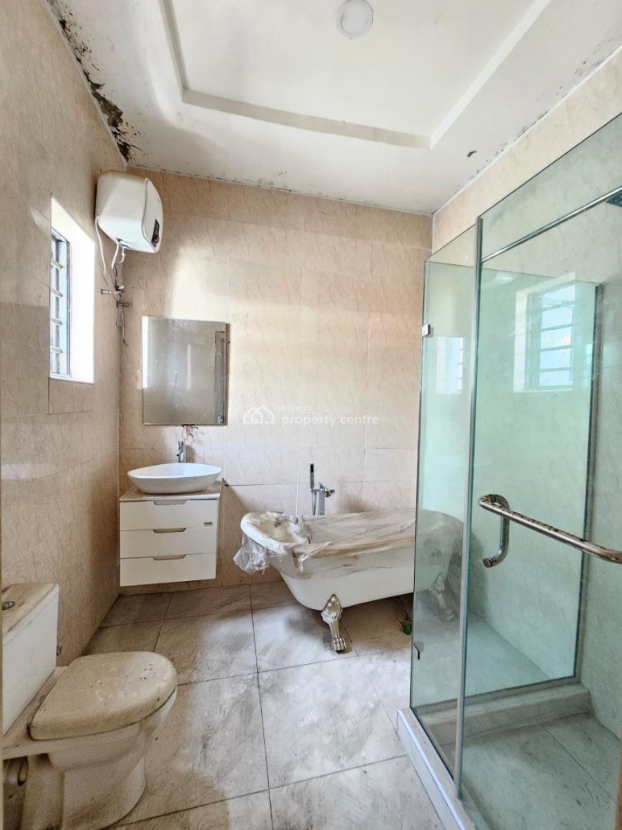 Executive  4-bedrooms Semi-detached  Duplex with Bq, Orchid, Lekki, Lagos, House for Sale
