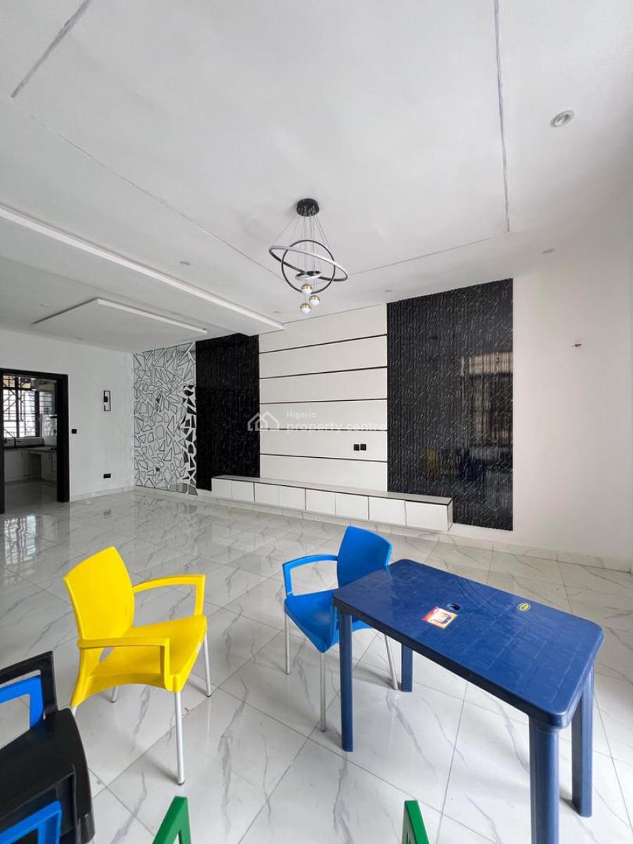 Executive  4-bedrooms Semi-detached  Duplex with Bq, Ikota, Lekki, Lagos, House for Sale