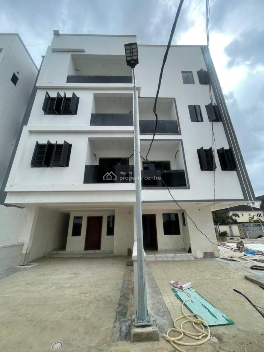Gorgeously Finished Spacious 4 Bedroom Maisonette with a Bq, Ikeja Gra, Ikeja, Lagos, Detached Duplex for Sale