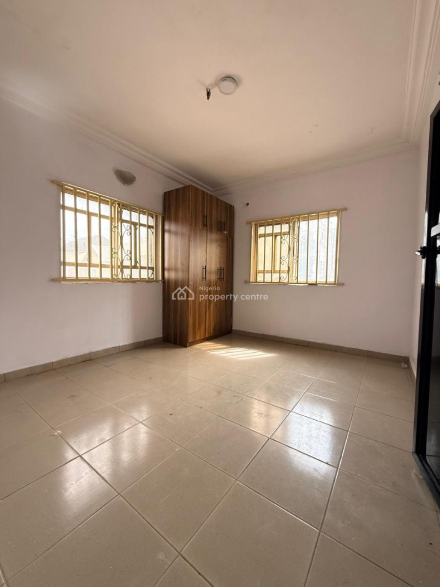 Luxury 3 Bedrooms Apartment, Graceland Estate, Ajah, Lagos, Flat / Apartment for Rent