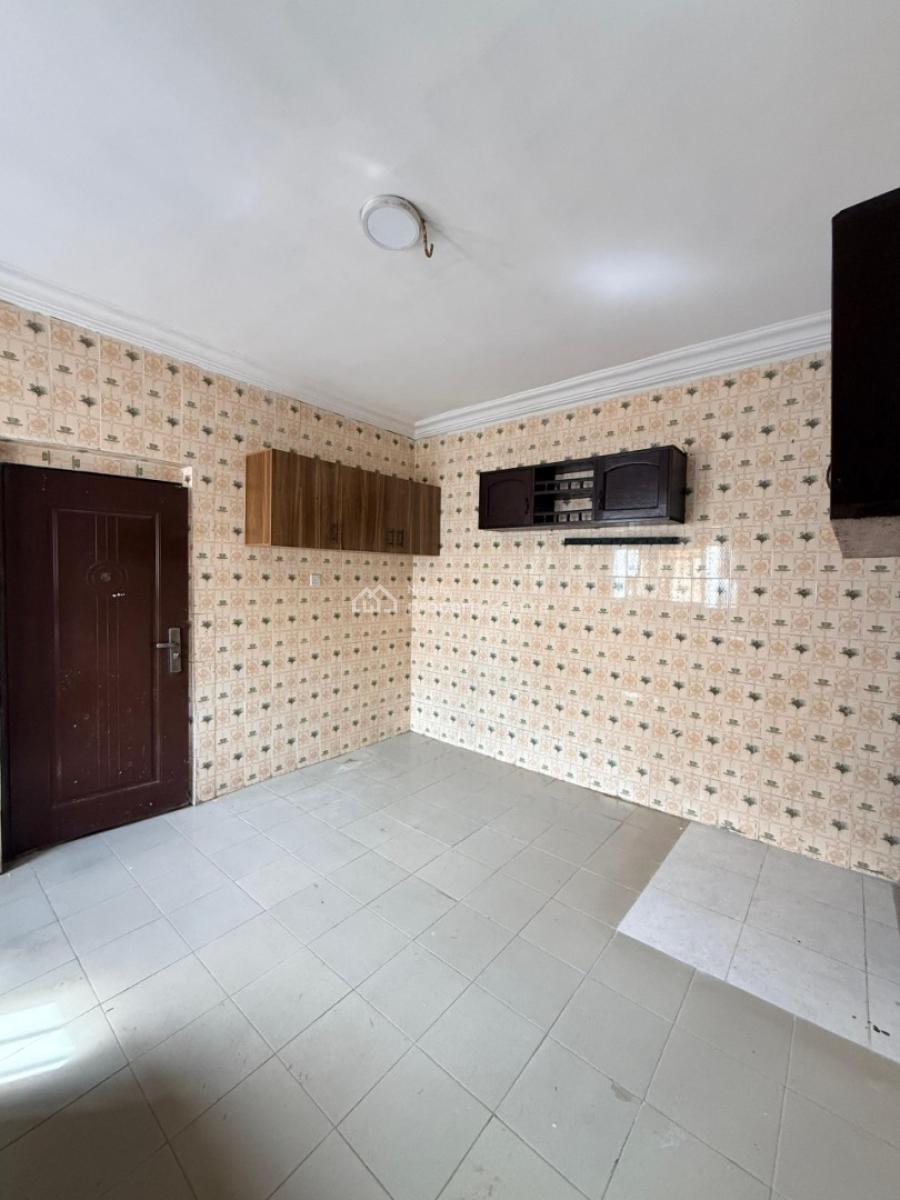 Luxury 3 Bedrooms Apartment, Graceland Estate, Ajah, Lagos, Flat / Apartment for Rent