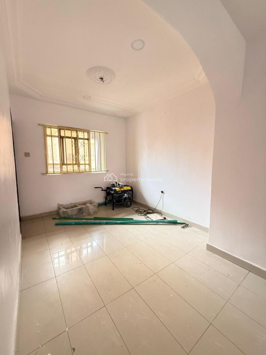 Luxury 3 Bedrooms Apartment, Graceland Estate, Ajah, Lagos, Flat / Apartment for Rent