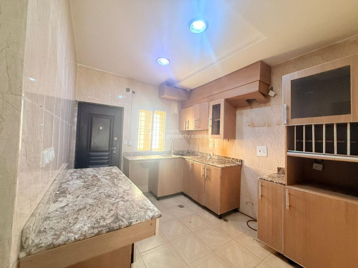 3 Bedrooms Terraced Duplex with Bq, Acacia Grove Homes, Apo, Abuja, Terraced Duplex for Rent
