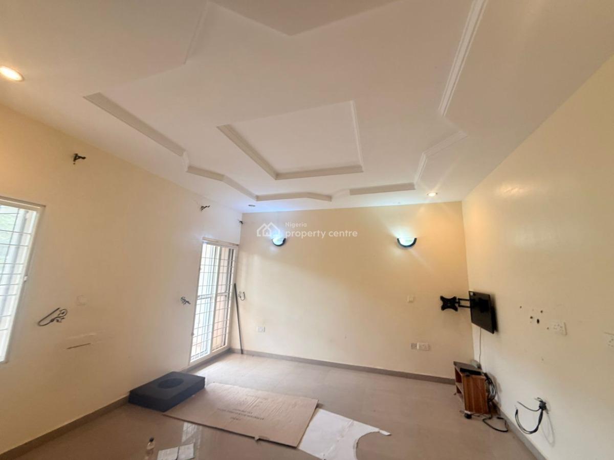 3 Bedrooms Terraced Duplex with Bq, Acacia Grove Homes, Apo, Abuja, Terraced Duplex for Rent