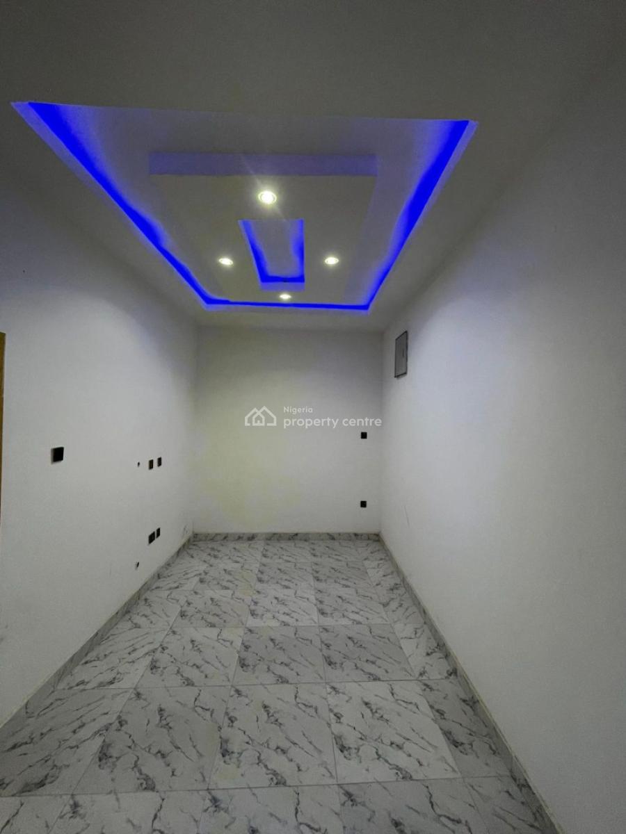 Executive  4-bedrooms Terraced Duplex, Orchid, Lekki, Lagos, Terraced Duplex for Sale