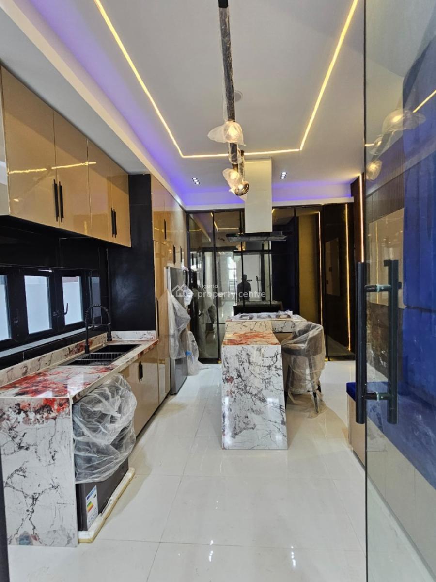 Luxurious 4-bedrooms Fully Detached Duplex with Bq, Orchid, Lekki, Lagos, Detached Duplex for Sale