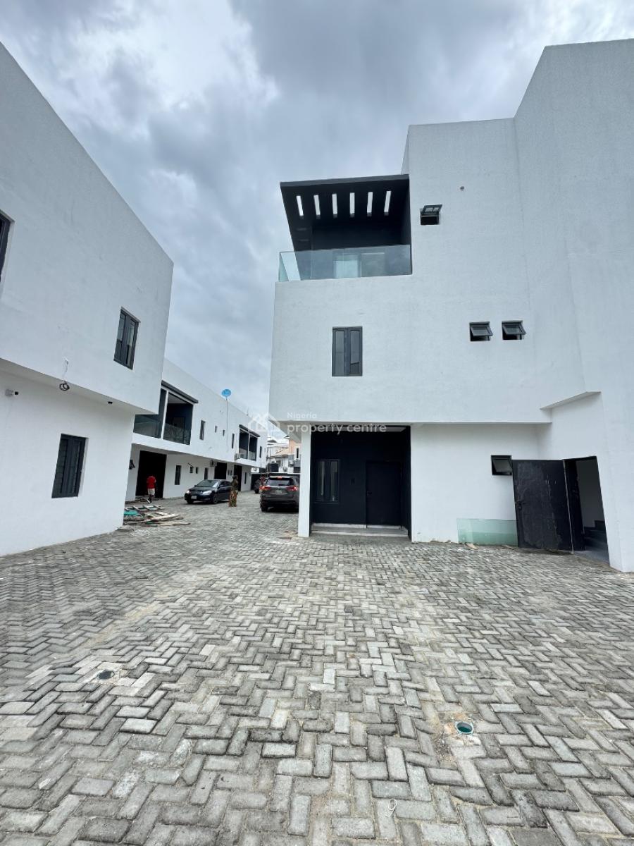 Nice Luxury Brand New 3 Bedroom Apartment Very Spacious Penthouse, Ikota Gra Lekki, Lekki, Lagos, Block of Flats for Sale