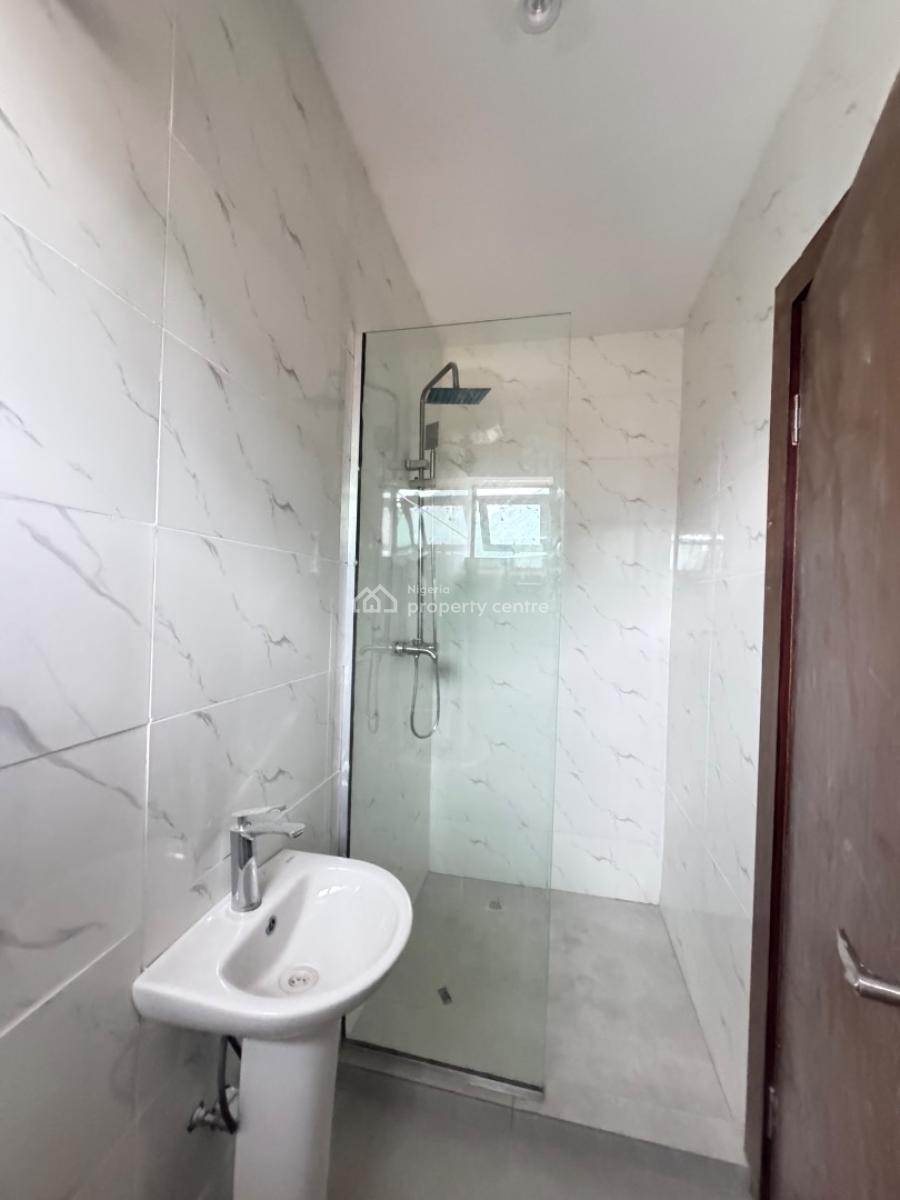 Nice Luxury Brand New 3 Bedroom Apartment Very Spacious Penthouse, Ikota Gra Lekki, Lekki, Lagos, Block of Flats for Sale