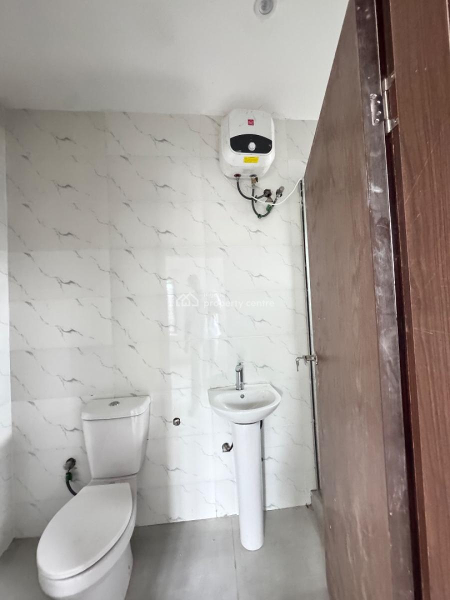 Nice Luxury Brand New 3 Bedroom Apartment Very Spacious Penthouse, Ikota Gra Lekki, Lekki, Lagos, Block of Flats for Sale