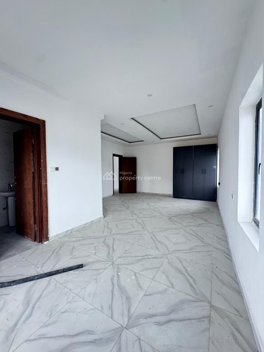 Nice Luxury Brand New 3 Bedroom Apartment Very Spacious Penthouse, Ikota Gra Lekki, Lekki, Lagos, Block of Flats for Sale
