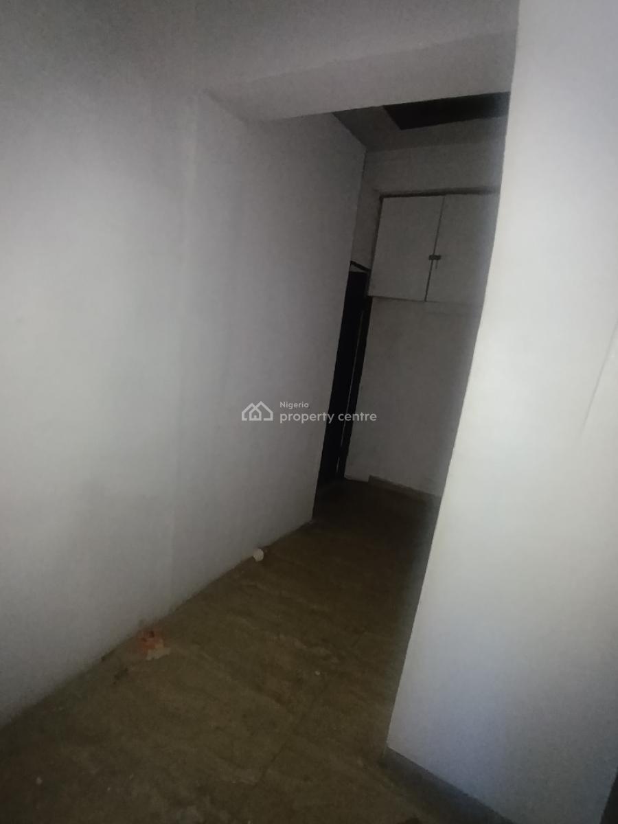 Spacious Space for Commercial, Retail Or Office Use, Off Admiralty Way, Lekki Phase 1, Lekki, Lagos, Commercial Property for Rent