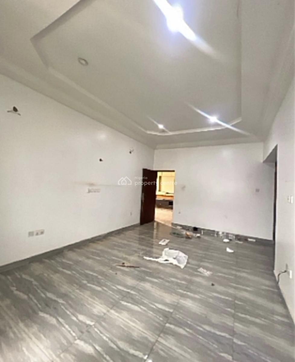 Standard  2 Bedroom Flat, Guzape, Guzape District, Abuja, Flat / Apartment for Rent