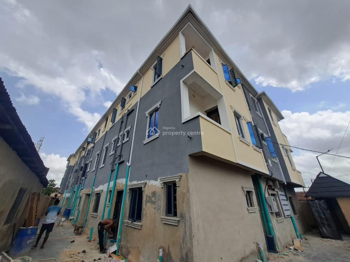 Newly Built Mini Flat, Shomolu, Lagos, Mini Flat (room and Parlour) for Rent