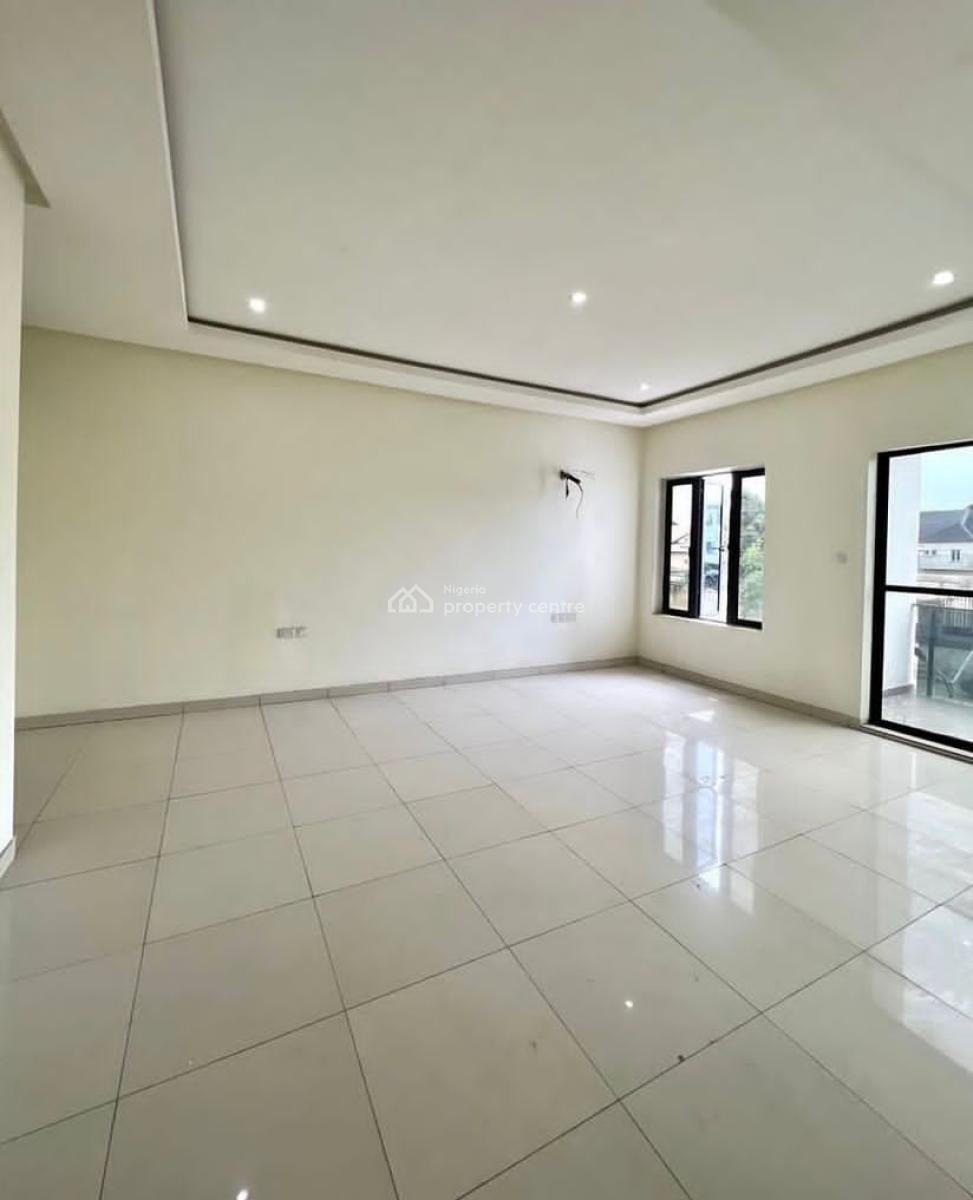 a Tastefully 4 Bedroom Terrace Duplex in a Service Estate, Ologolo, Lekki, Lagos, Terraced Duplex for Rent