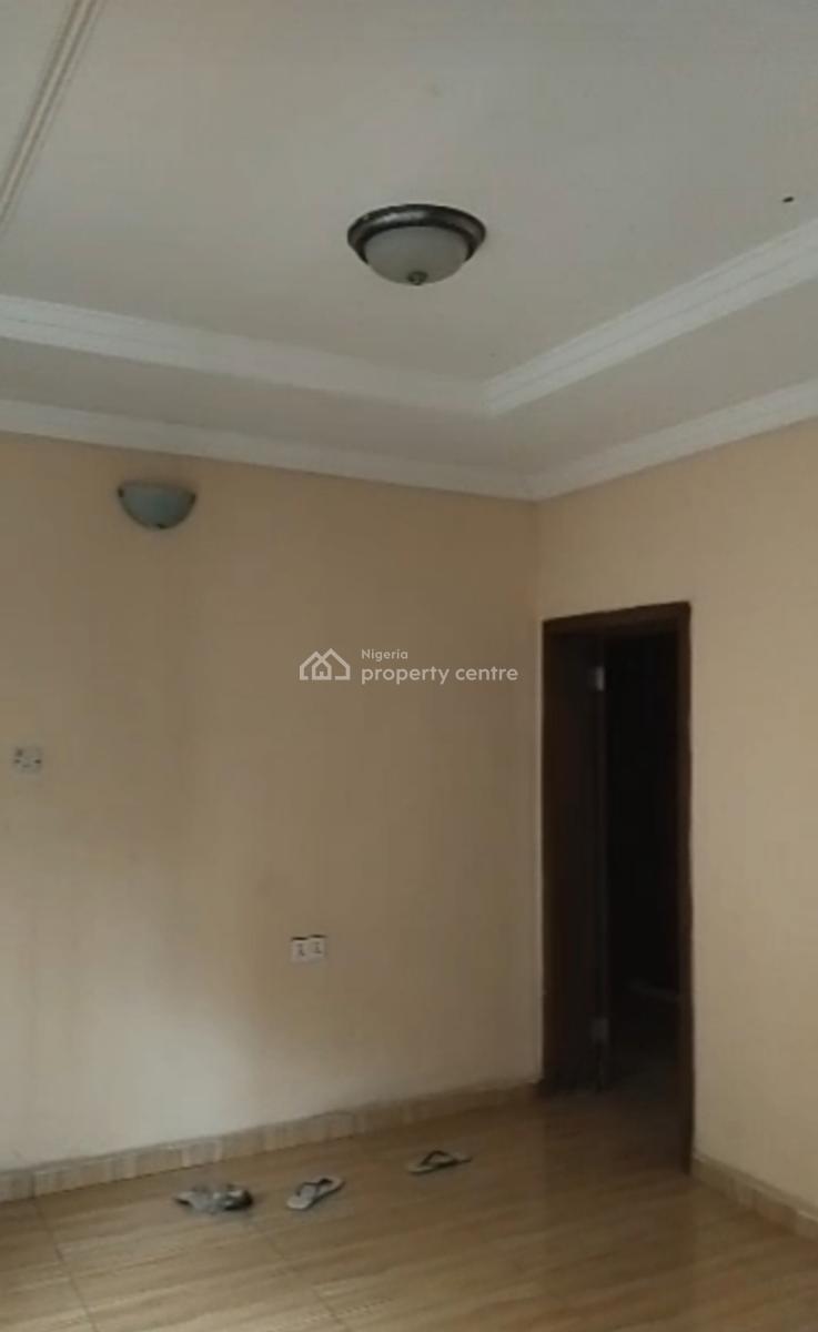 Upstairs Mini Flat at Sunshine Garden Estate {video}, Sunshine Garden Estate, Sangotedo, Ajah, Lagos, Mini Flat (room and Parlour) for Rent