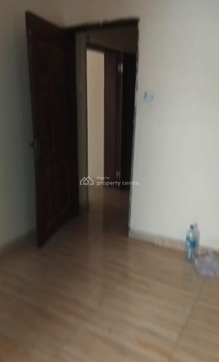 Upstairs Mini Flat at Sunshine Garden Estate {video}, Sunshine Garden Estate, Sangotedo, Ajah, Lagos, Mini Flat (room and Parlour) for Rent