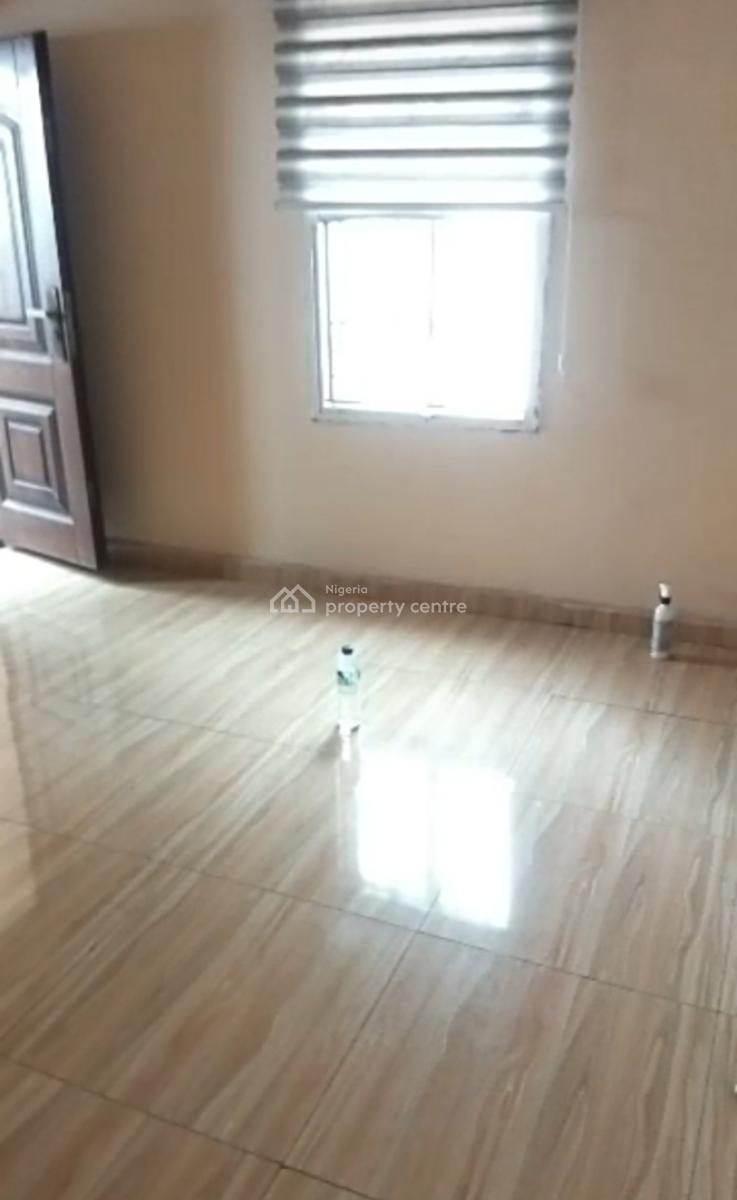 Upstairs Mini Flat at Sunshine Garden Estate {video}, Sunshine Garden Estate, Sangotedo, Ajah, Lagos, Mini Flat (room and Parlour) for Rent