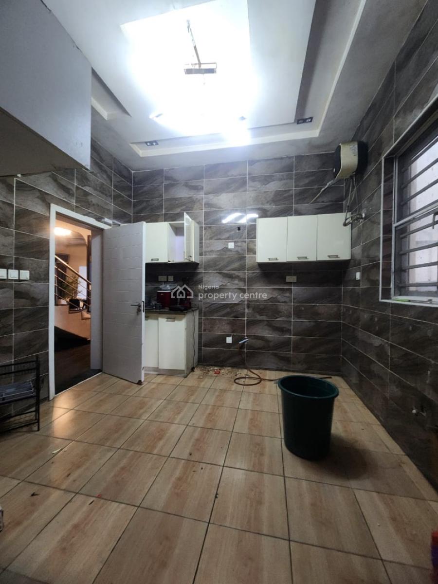 4bedroom Fully Detached Duplex in a Well Secured Call to Acce, Ajah, Lagos, Detached Duplex for Sale