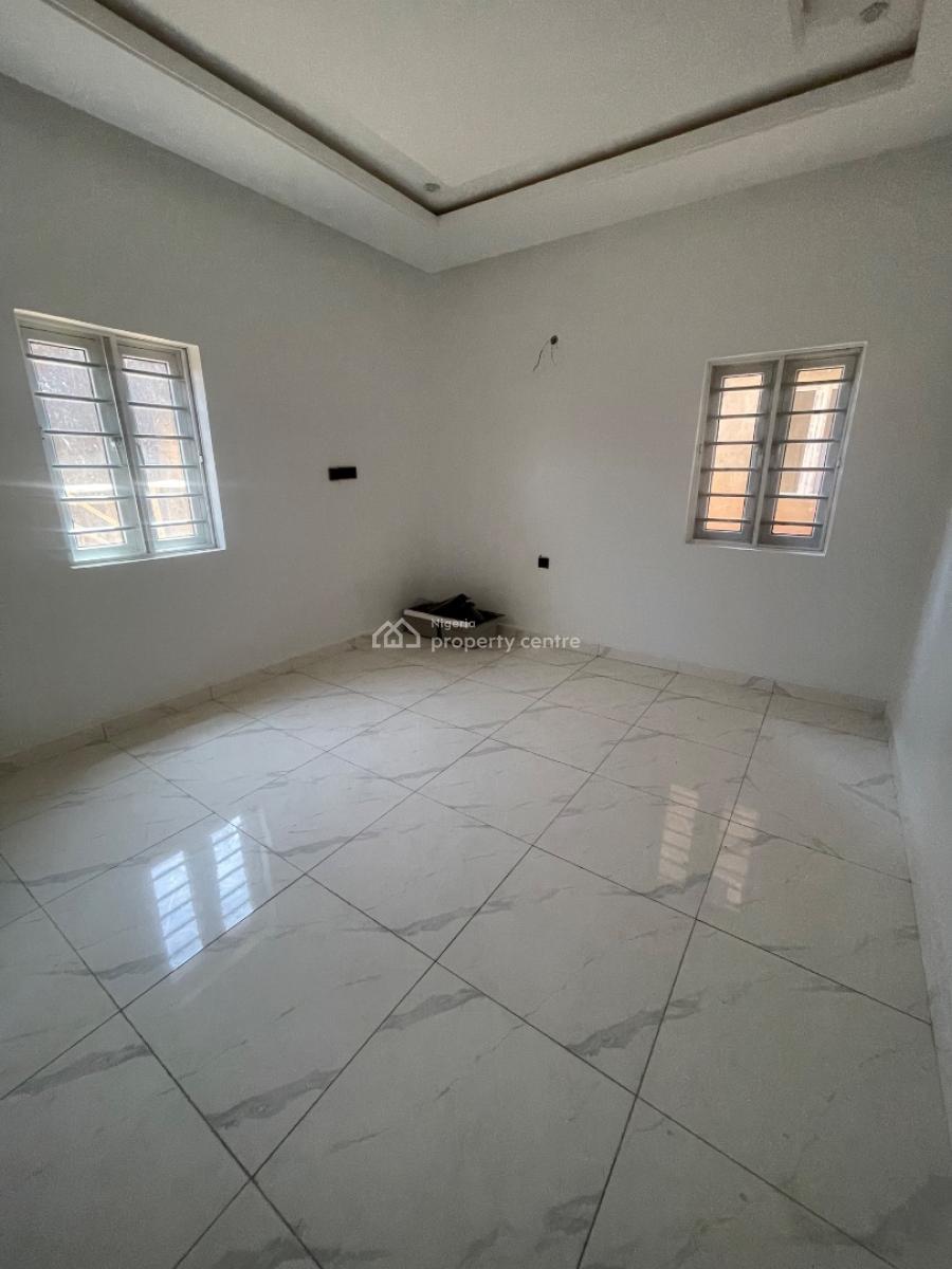 Distress: Newly Built 3 Bedroom Apartment, Life Camp, Abuja, Block of Flats for Sale