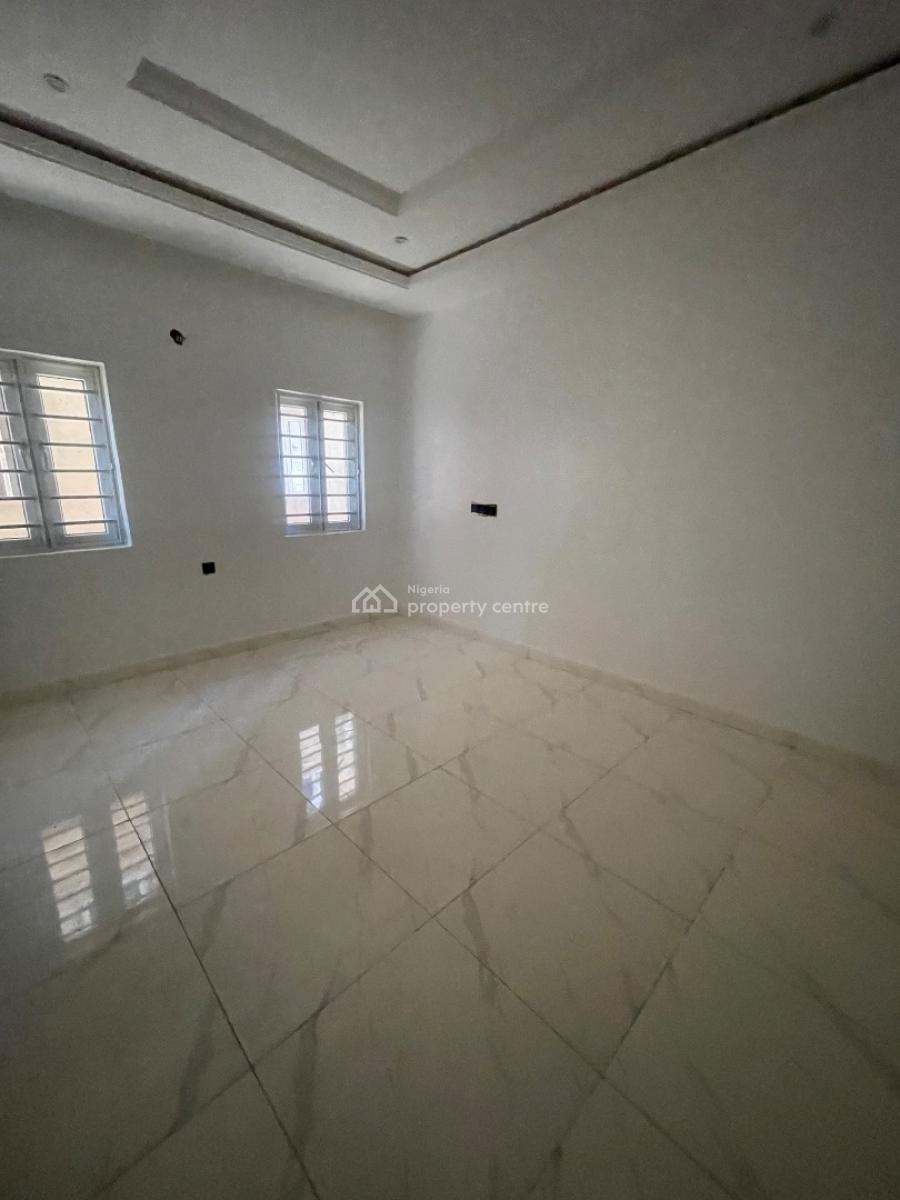 Distress: Newly Built 3 Bedroom Apartment, Life Camp, Abuja, Block of Flats for Sale