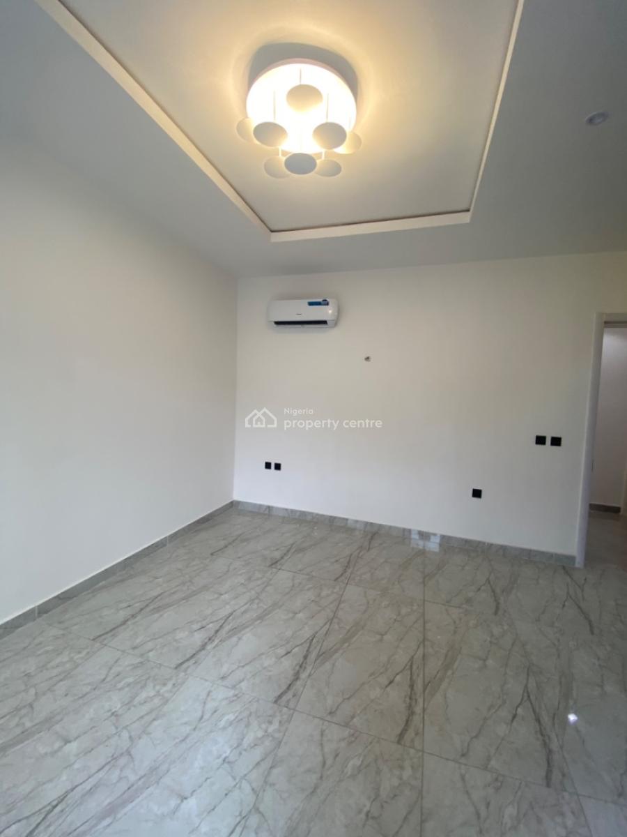 3 Bedroom Masionette with Swimming Pool, Lekki Phase 1, Lekki, Lagos, Flat / Apartment for Sale