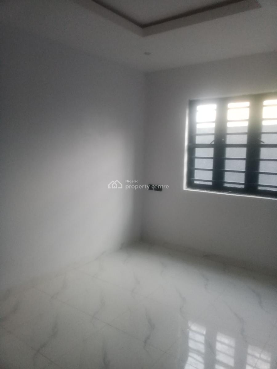 Sweet Finished 2 Bedroom Apartment, Silver Point Estate, Badore, Ajah, Lagos, Flat / Apartment for Rent