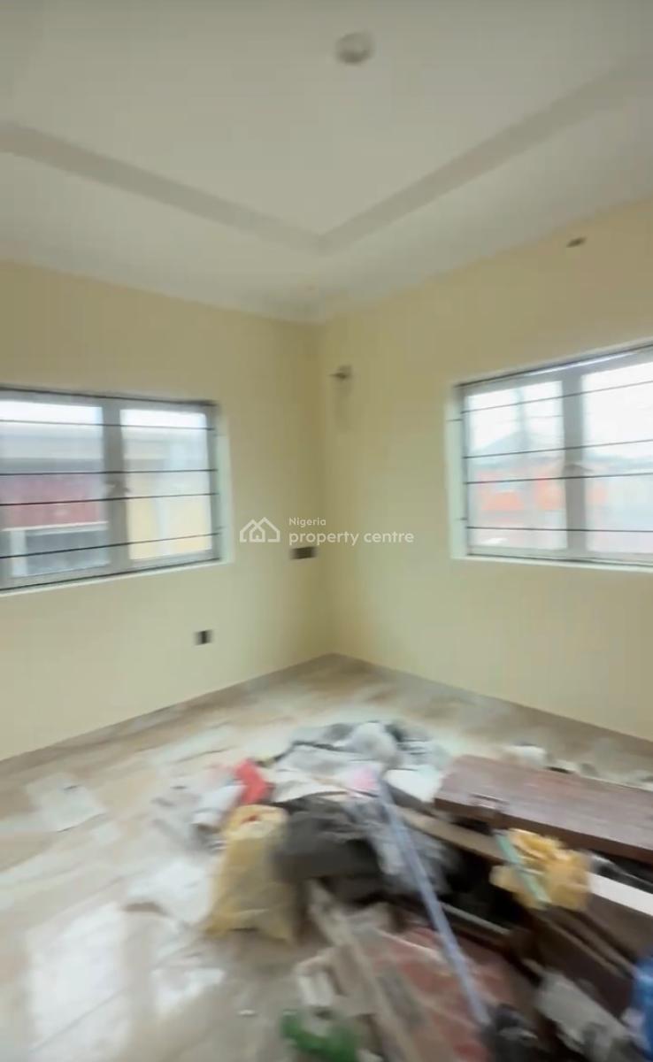 Tastefully Finished Newly Renovated Miniflat Off Ijesha, Surulere, Ijesha, Surulere, Lagos, Flat / Apartment for Rent