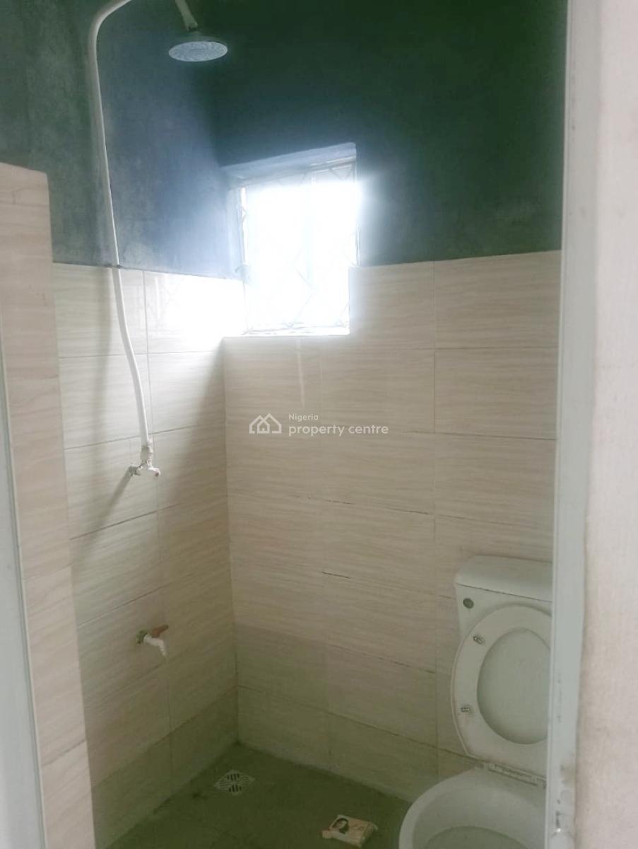 Luxury Mini Flat, Olowora, Omole Phase 2, Ikeja, Lagos, Mini Flat (room and Parlour) for Rent