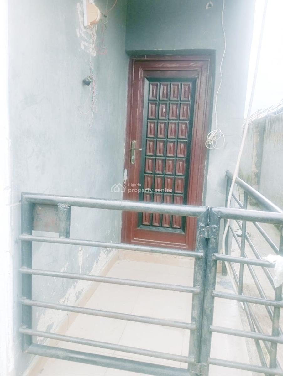 Luxury Mini Flat, Olowora, Omole Phase 2, Ikeja, Lagos, Mini Flat (room and Parlour) for Rent