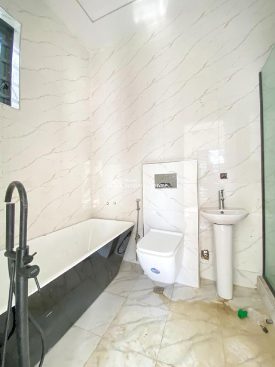 4-bedroom Luxury Clean Modern Duplex, Gra, Ikota, Lekki, Lagos, Semi-detached Duplex for Sale