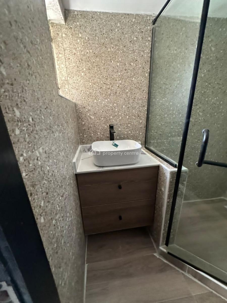 Newly Renovated Serviced 1 Bedroom Flat, Oniru, Victoria Island (vi), Lagos, Mini Flat (room and Parlour) for Rent