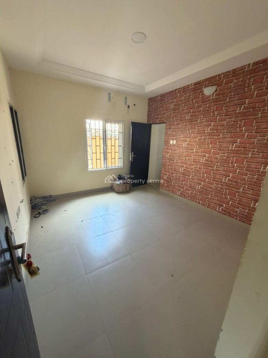 Brand New 3 Bedroom Apartment, New Road, Lekki Expressway, Lekki, Lagos, Flat / Apartment for Rent