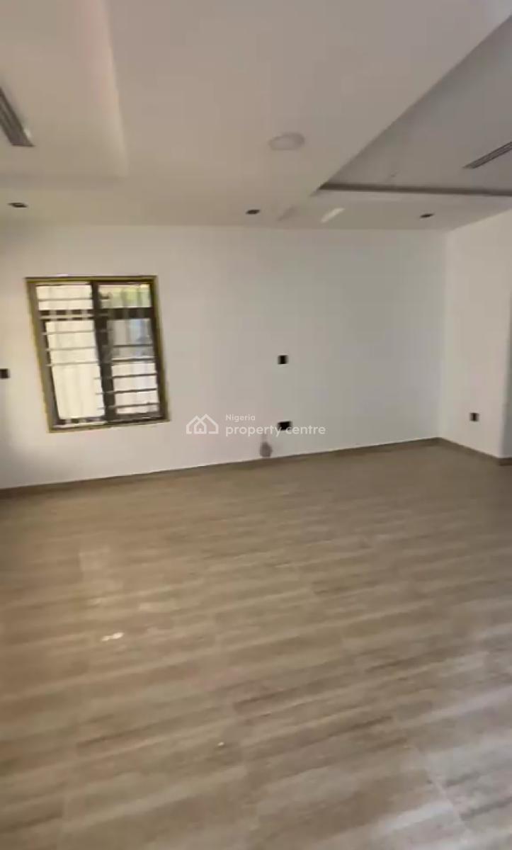 Spacious 3 Bedroom Flat, Guzape, Guzape District, Abuja, Flat / Apartment for Rent
