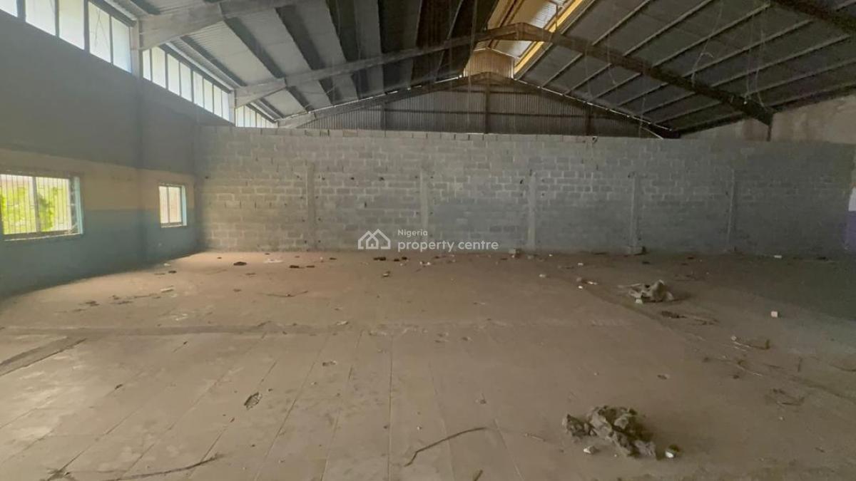 2250sqm Warehouse Space, Agidingbi Road, Agidingbi, Ikeja, Lagos, Warehouse for Rent