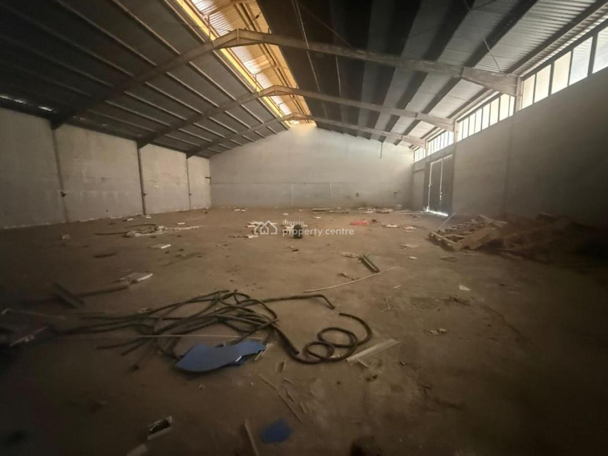 2250sqm Warehouse Space, Agidingbi Road, Agidingbi, Ikeja, Lagos, Warehouse for Rent